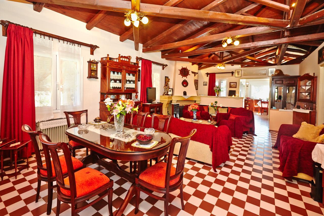 Anemelia' Villa Agios Dimitrios  外观 照片