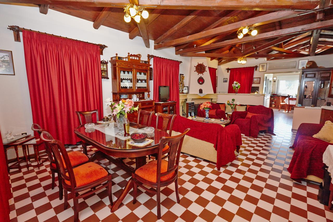 Anemelia' Villa Agios Dimitrios  外观 照片
